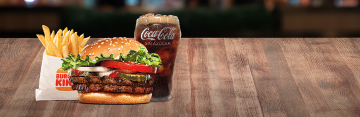 Disfruta de 1 WHOPPER® Doble Jr + 1 Papa Jr + Gaseosa 12oz a S/13.90